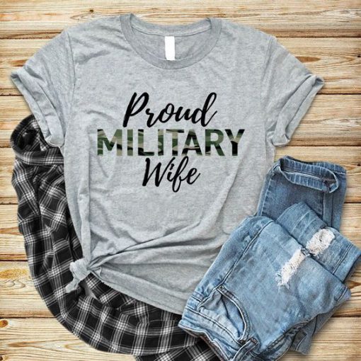 Proud Military Wife T-Shirt AD01