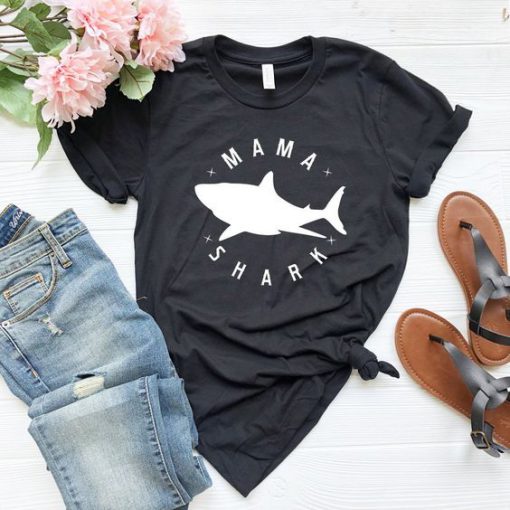 Mama Shark T Shirt SR01