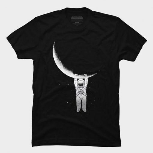 Astronaut Is Hanging Moon Tshirt EL30