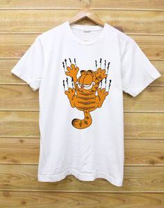 Garfield Scratching Tshirt EL3D