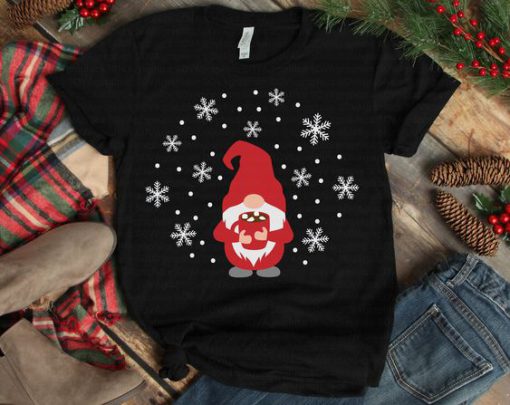 Winter Gnome Christmas Tshirt EL6D