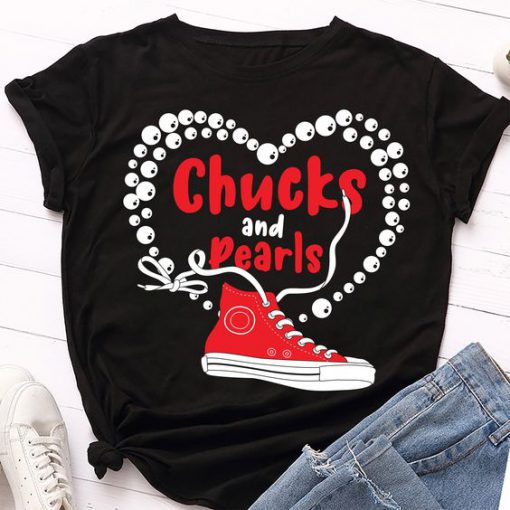 Chucks and Pearls T-Shirt EL24MA1