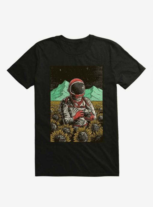Medal Astronout T-shirt