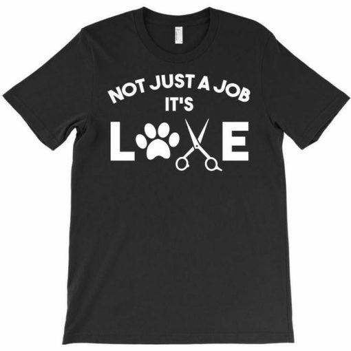 It's Love T-shirt