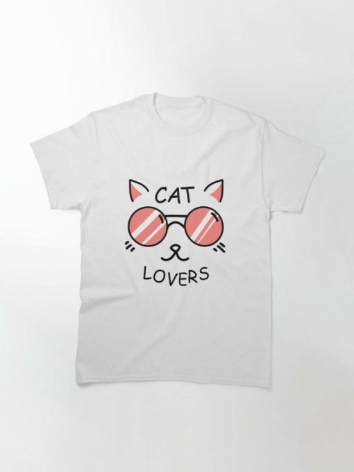 Cat Lovers T-shirt